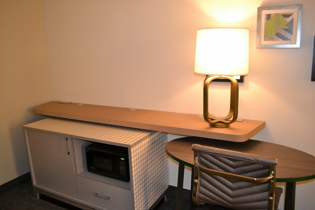 - By Ihg Hotel